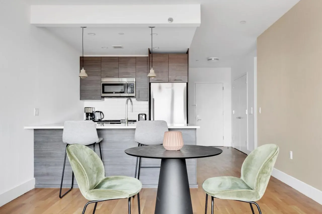 뉴욕 Downtown Bk 1Br W Wd Deck Nr Tj Nyc-879 아파트